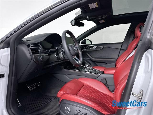 Photo of 2023 Glacier White Metallic Audi S5