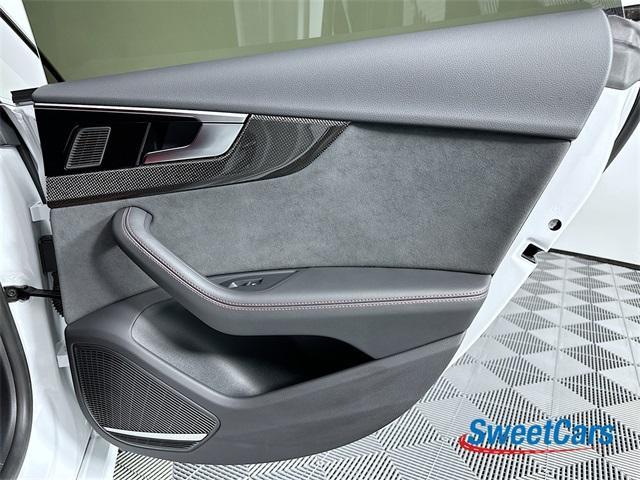 Photo of 2023 Glacier White Metallic Audi S5