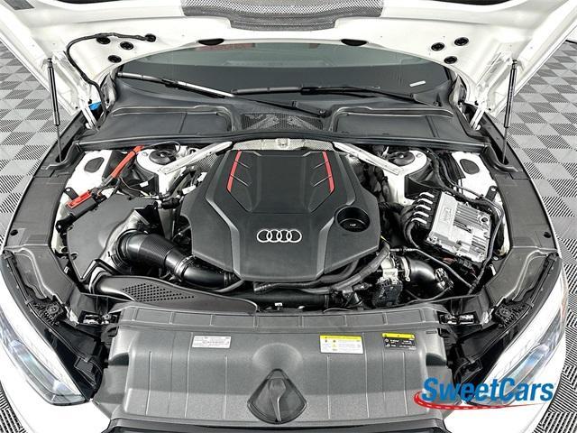 Photo of 2023 Glacier White Metallic Audi S5