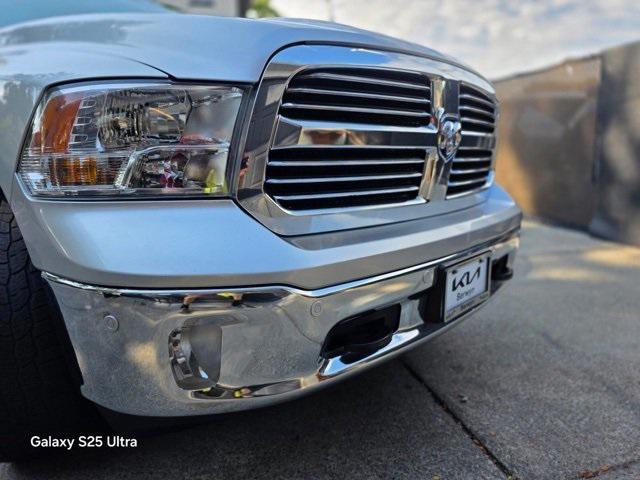 Photo of 2017 Bright Silver Metallic Clearcoat RAM 1500