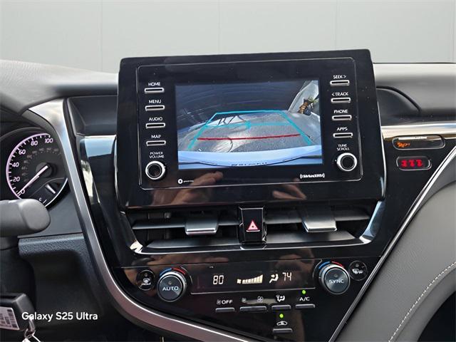 Photo of 2024 Ice Cap Toyota Camry