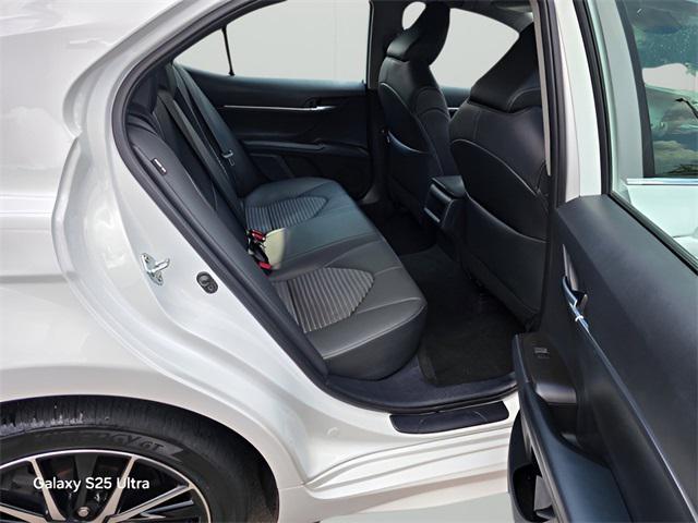 Photo of 2024 Ice Cap Toyota Camry