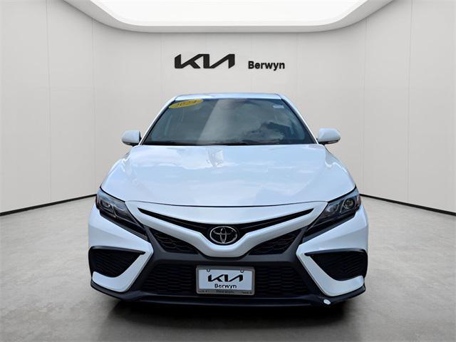 Photo of 2024 Ice Cap Toyota Camry