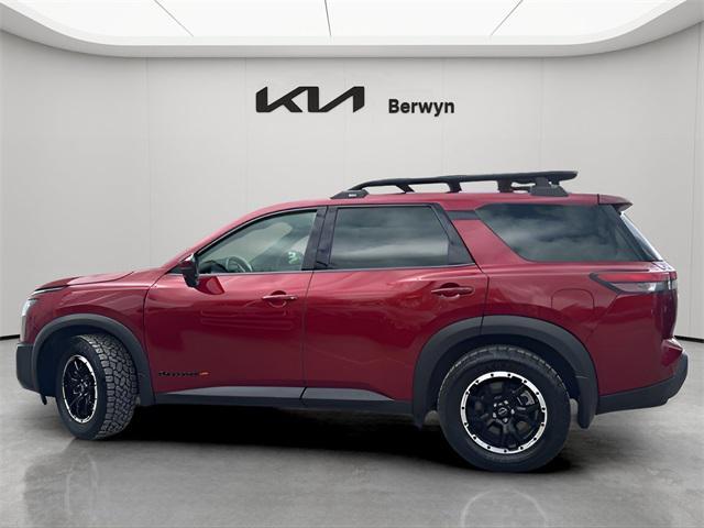 Photo of 2023 Scarlet Ember Tintcoat Nissan Pathfinder