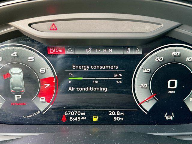 Photo of 2021 Gray Metallic Audi Q7