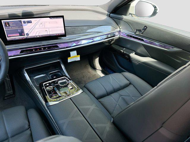 Photo of 2025 Mineral White Metallic BMW 760