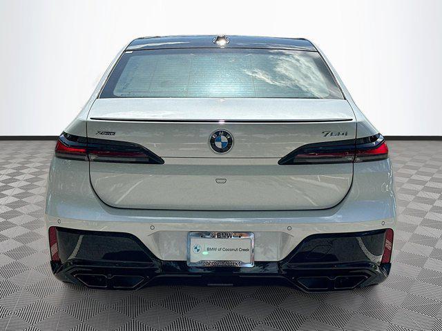Photo of 2025 Mineral White Metallic BMW 760