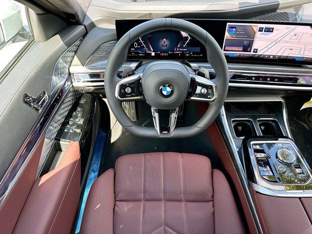 Photo of 2025 Brooklyn Grey Metallic BMW 760