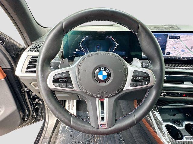Photo of 2025 Black Sapphire Metallic BMW X7