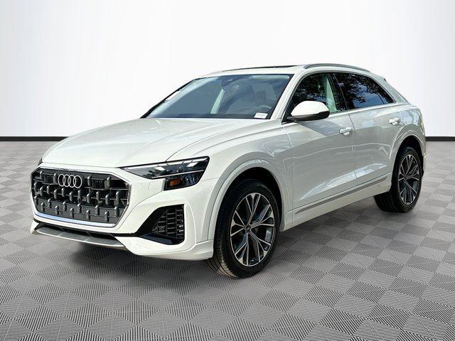 Photo of 2025 Carrara White Audi Q8