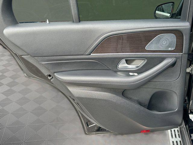 Photo of 2020 Black Mercedes-Benz GLE 450