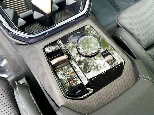 Photo of 2025 Alpine White BMW X3