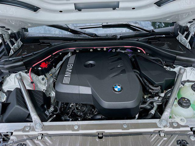 Photo of 2025 Alpine White BMW X3