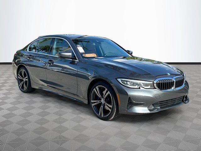 Photo of 2022 Mineral Grey Metallic BMW 330