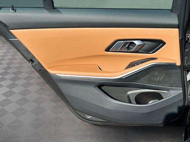 Photo of 2022 Mineral Grey Metallic BMW 330