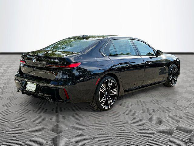 Photo of 2023 Carbon Black Metallic BMW 740