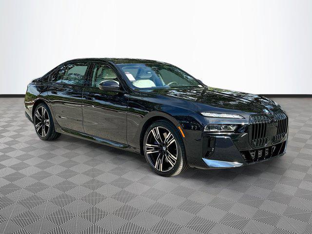 Photo of 2023 Carbon Black Metallic BMW 740