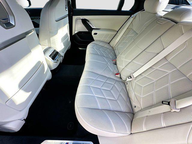 Photo of 2023 Carbon Black Metallic BMW 740