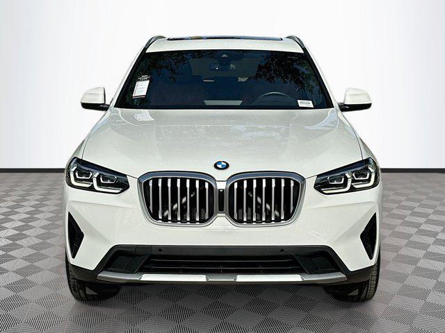 Photo of 2023 Alpine White BMW X3
