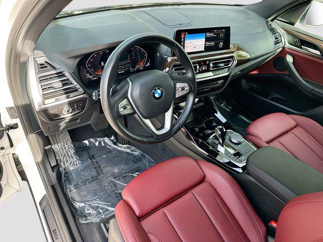 Photo of 2023 Alpine White BMW X3