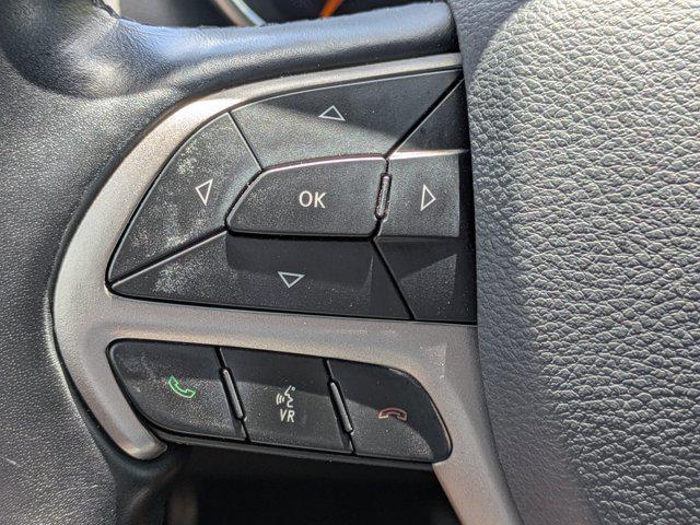 Photo of 2021 Granite Crystal Metallic Clearcoat Jeep Grand Cherokee