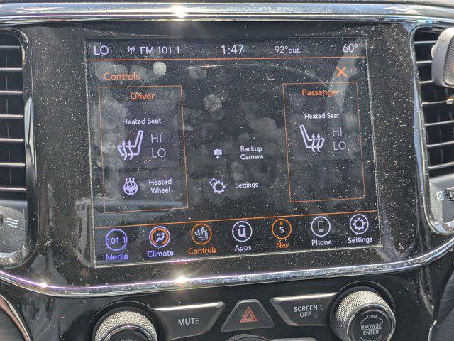 Photo of 2021 Granite Crystal Metallic Clearcoat Jeep Grand Cherokee