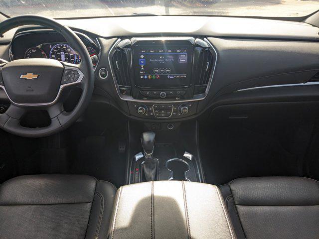 Photo of 2023 Sterling Gray Metallic Chevrolet Traverse