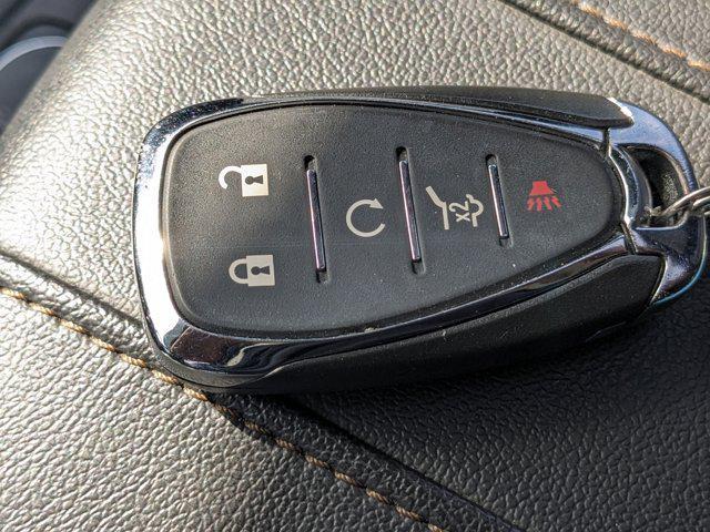 Photo of 2023 Sterling Gray Metallic Chevrolet Traverse