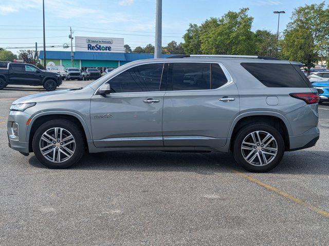 Photo of 2023 Sterling Gray Metallic Chevrolet Traverse