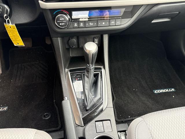 Photo of 2015 SILVER Toyota Corolla