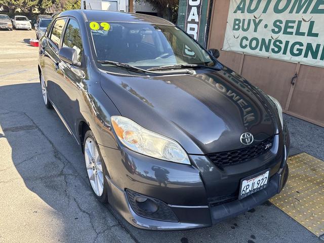 Photo of 2009 BLACK Toyota Matrix