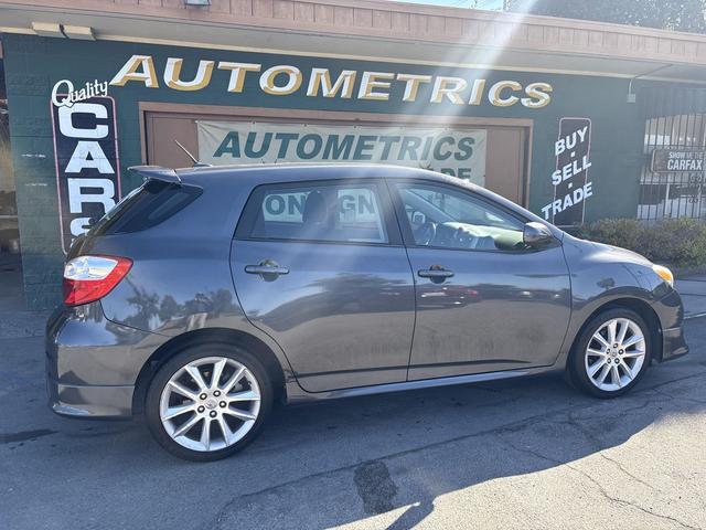 Photo of 2009 BLACK Toyota Matrix