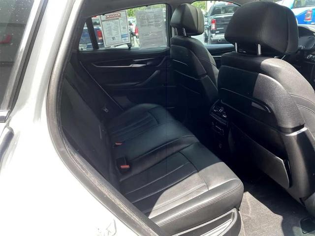 Photo of 2016 Mineral White Metallic BMW X6