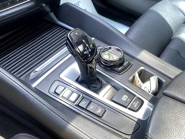 Photo of 2016 Mineral White Metallic BMW X6