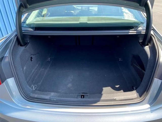 Photo of 2013 Dakota Gray Metallic Audi A6