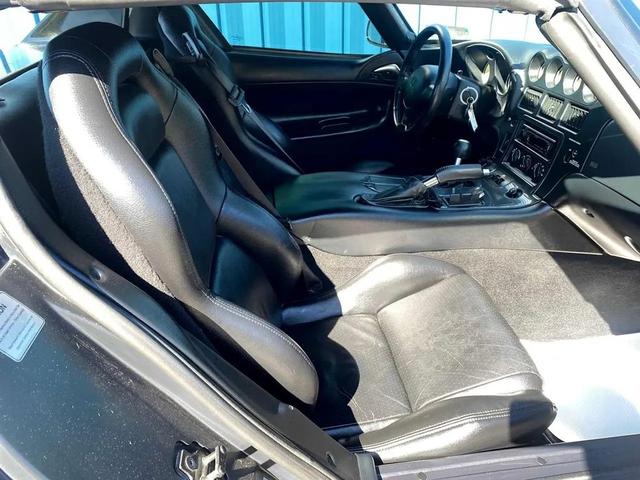 Photo of 1999 Viper Black Dodge Viper