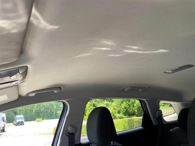 Photo of 2023 Steel Gray Kia Sportage Hybrid