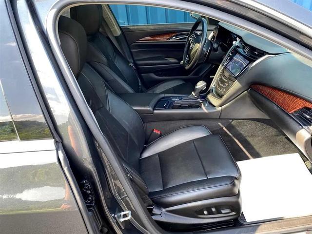 Photo of 2014 Phantom Gray Metallic Cadillac CTS