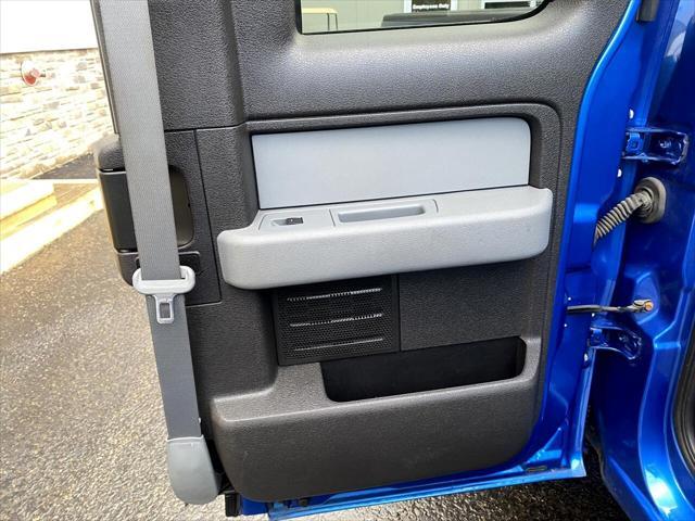 Photo of 2014 Blue Flame Metallic Ford F-150