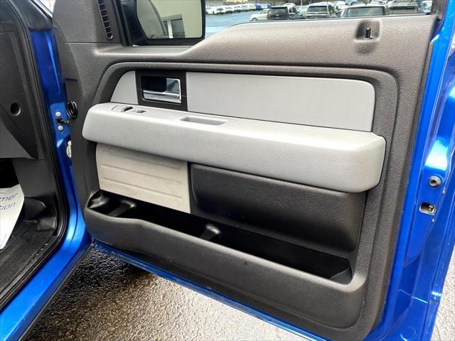 Photo of 2014 Blue Flame Metallic Ford F-150