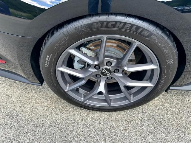 Photo of 2022 Shadow Black Ford Mustang