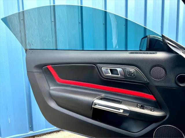 Photo of 2022 Shadow Black Ford Mustang