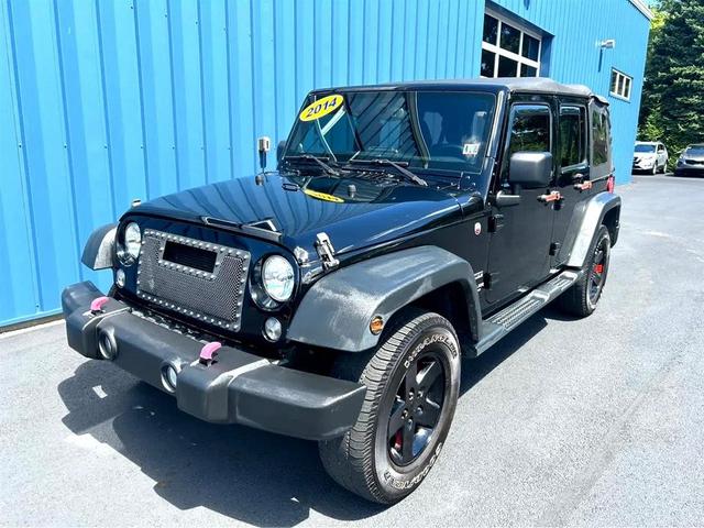 Photo of 2014 Black Clearcoat Jeep Wrangler Unlimited