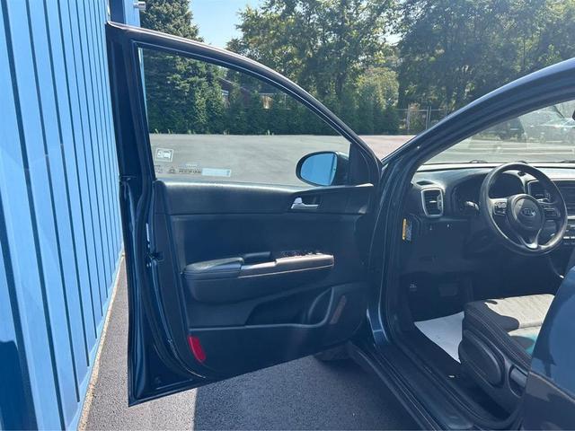 Photo of 2019 Pacific Blue Kia Sportage