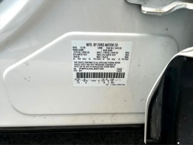 Photo of 2020 Star White Metallic Tri-Coat Ford Edge