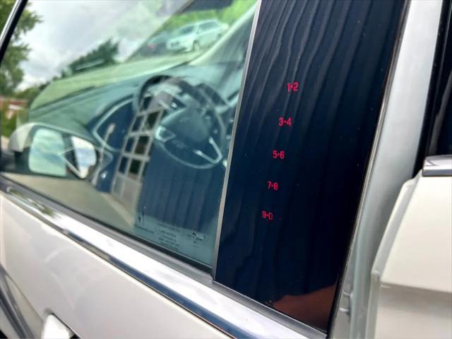 Photo of 2020 Star White Metallic Tri-Coat Ford Edge