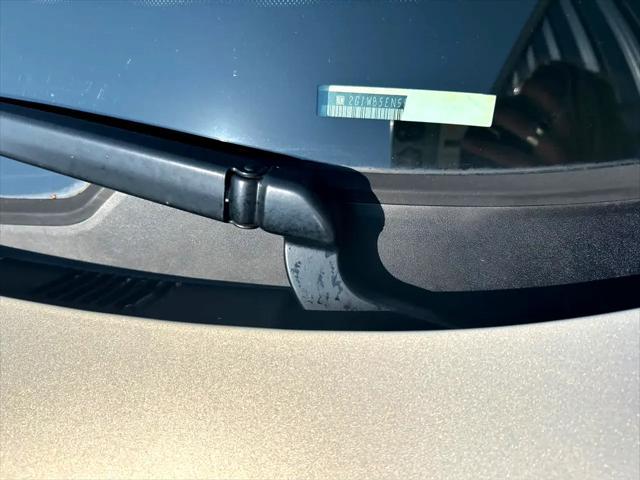 Photo of 2010 Gold Mist Metallic Chevrolet Impala