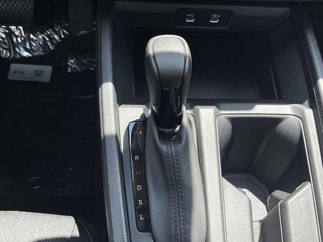 Photo of 2025 Platinum White Pearl Honda Accord