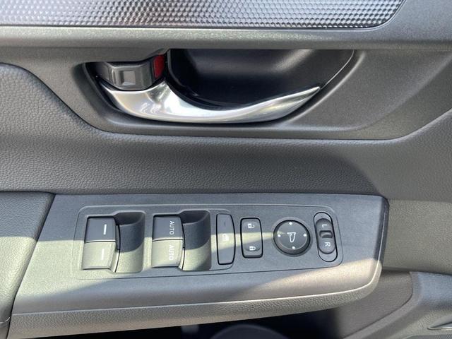 Photo of 2026 Urban Gray Pearl Honda CR-V