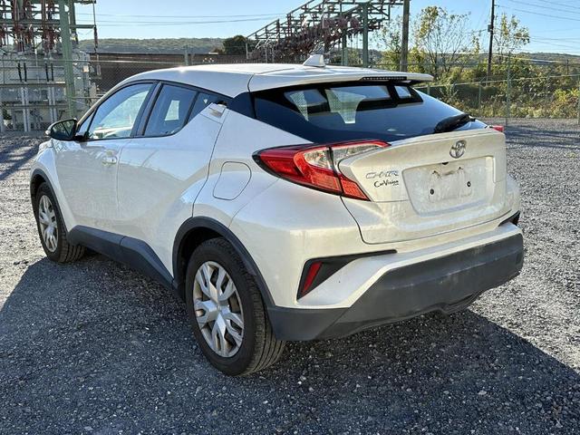 Photo of 2019 Blizzard Pearl Toyota C-HR